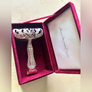 Godinger American Silversmiths Collection silver-plated serving tongs